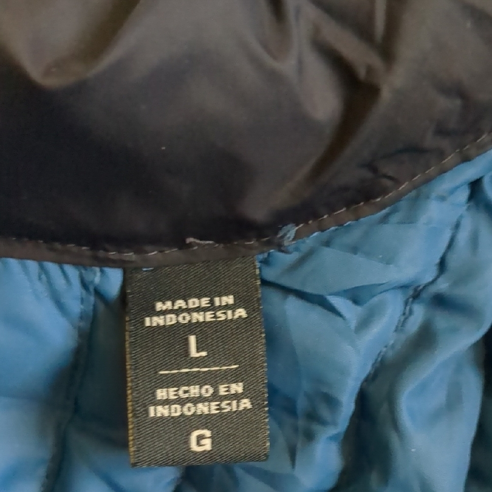 Tommy Hilfiger Blue  Duck Down Puffer Jacket with Quilted Design Size L - Picture 8 of 8